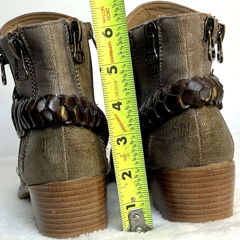 WOMANS CORKYS ANKLE BOOTS WITH BRAID DETAIL - Picture 3 of 13